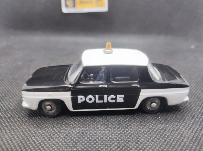 RENAULT 8 POLICE - DAN TOYS - N° 062 - 1/43 | Renault 8 Police - 062 |