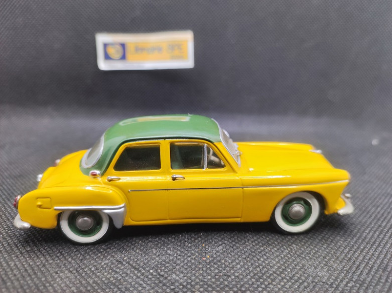 RENAULT FREGATE BERLINE 59 - CAMA - N° 6 - 1/43 | Renault Frégate Berline 59 - 6 |