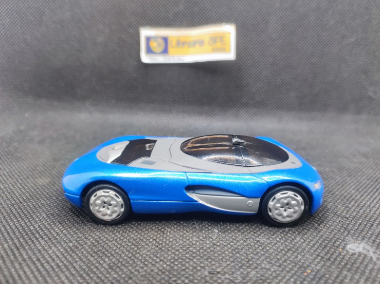 RENAULT LAGUNA CONCEPT CAR 2004 - NOREV - N° 517985 - 1/43 | Renault Laguna Concept Car 2004 - 517985 |