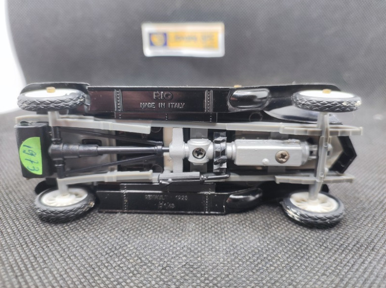 RENAULT 40 CV TORPEDO 1923 - RIO - N° 52 - 1/43 | Renault 40 CV Torpédo de 1923 - 52 |