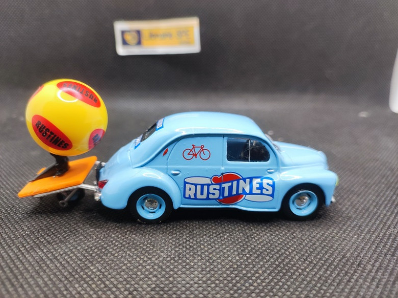 RENAULT 4 CV RUSTINES - ELIGOR - N° 3 - 1/43 | Renault 4 CV Rustines - 3 |