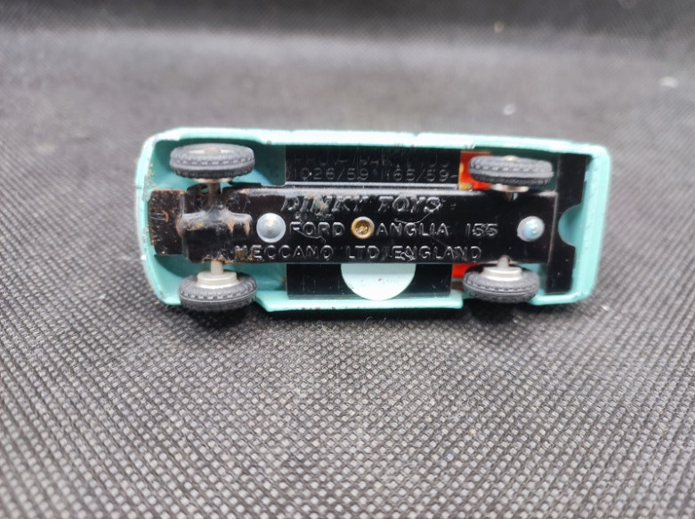 FORD ANGLIA - DINKY TOYS GB - N° 155 - 1/43 | Ford Anglia - 155 |