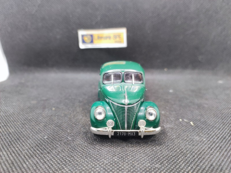 MATFORD V8 1939 - IXO - N° 22 - 1/43 | Matford V8 de 1938 - 22 |