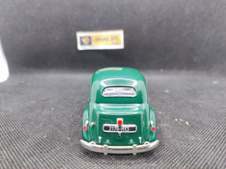 MATFORD V8 1939 - IXO - N° 22 - 1/43 | Matford V8 de 1938 - 22 |