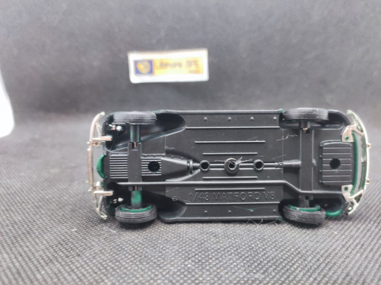 MATFORD V8 1939 - IXO - N° 22 - 1/43 | Matford V8 de 1938 - 22 |