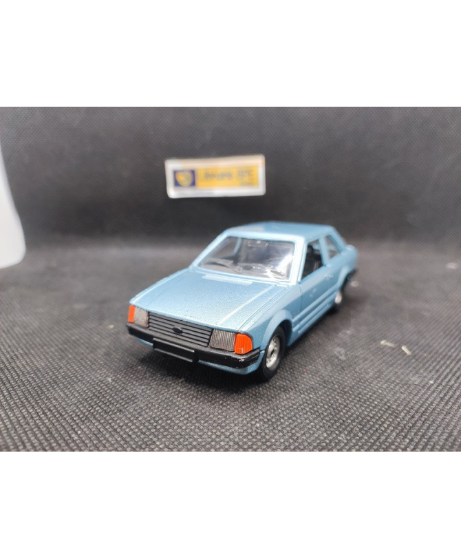 FORD ESCORT 1.3 GL - CORGI - N° 334 - 1/36 | Ford Escort 1.3 GL - 334 |