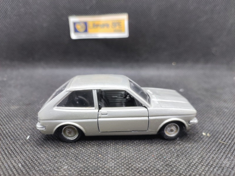 FORD FIESTA MK 1 - SOLIDO - N° 1053 - 1/43 | Ford fiesta MK 1 - 1053 |