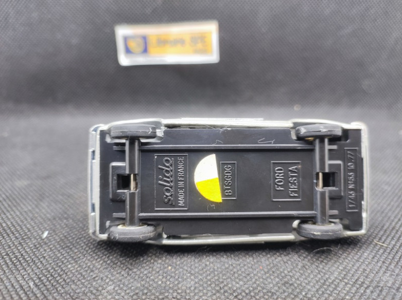 FORD FIESTA MK 1 - SOLIDO - N° 1053 - 1/43 | Ford fiesta MK 1 - 1053 |