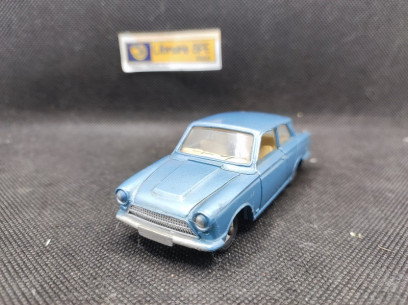 FORD CONSUL CORTINA - DINKY TOYS GB - N° 139 - 1/43 | Ford Consul Cortina - 139 |