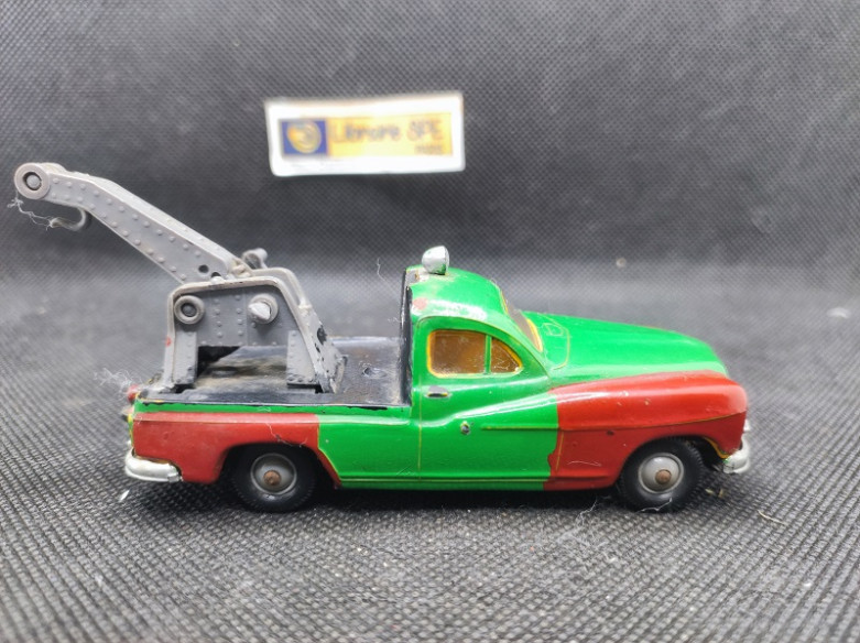 FORD VEDETTE DEPANNEUSE - NOREV - N° 34 - 1/43 | Ford Vedette Dépanneuse - 34 |