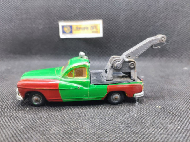 FORD VEDETTE DEPANNEUSE - NOREV - N° 34 - 1/43 | Ford Vedette Dépanneuse - 34 |