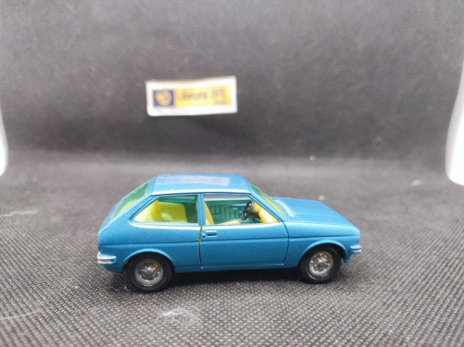 FORD FIESTA - DINKY TOYS SPAIN - N° 1541 - 1/43 | Ford Fiesta - 1541 |