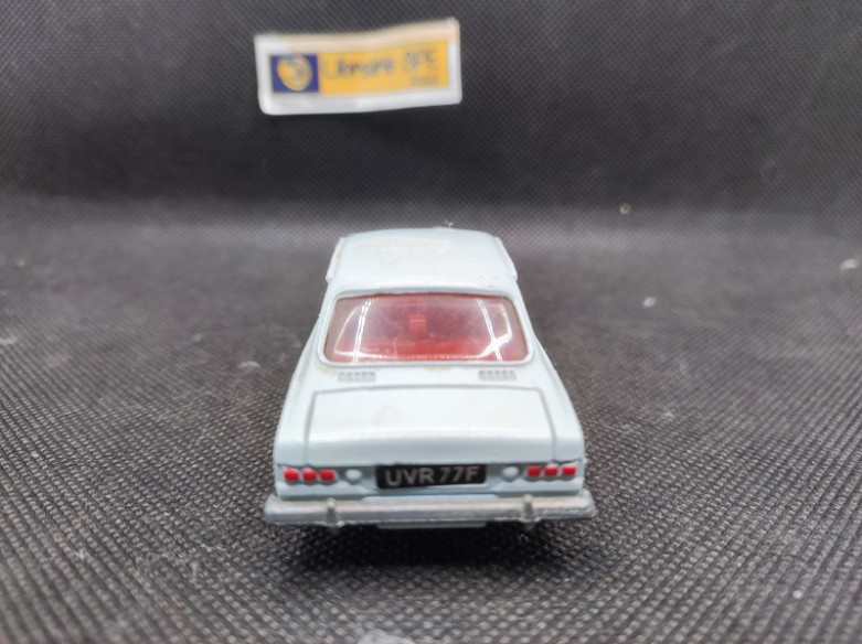 FORD ECSORT BLEU CLAIR - DINKY TOYS GB - N° 168 - 1/43 | Ford Escort Bleu Clair - 168 |