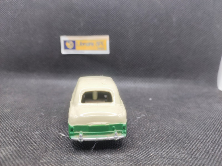 FORD ZEPHYR SALOON - DINKY TOYS GB - N° 162 - 1/43 | Ford Zephyr Saloon - 162 |