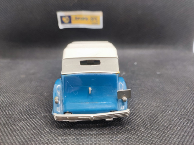 CADILLAC V16 CONVERTIBLE VICTORIA - WESTERN MODELS - WMS 28 - 1/43 | Cadillac V16 Convertible Victoria - WMS28 |