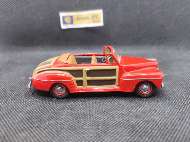 FORD 47 SPORTSMAN - CCCUS - N° 1 - 1/43 | Ford 47 Sportsmann - 1 |