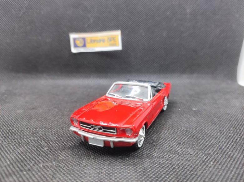 FORD MUSTANG 1964 1/2 - SOLIDO - N° 4540 - 1/43 | Ford Mustang 1964 1/2 - 4540 |