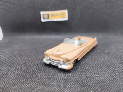 CADILLAC ELDORADO CABRIOLET - DINKY TOYS GB - N° 131 - 1/43 | Cadillac Eldorado Cabriolet - 131 |