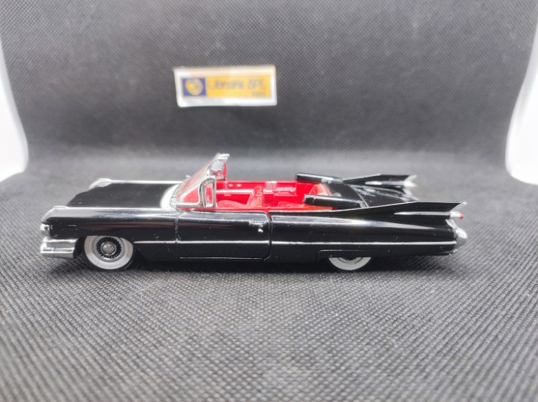 CADILLAC COUPE DELVILLE DE 1959 NOIR - DINKY MATCHBOX - N° DYG 05 - 1/43 | Cadillac Coupé Deville de 1959 - DYG 05 |