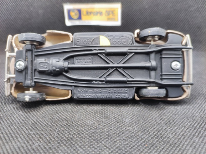 CADILLAC V16 COUPEE 1940 - BROOKLIN MODELS - N° BRK 14 - 1/43 | Cadillac V16 Coupée de 1940 - BRK 14 |