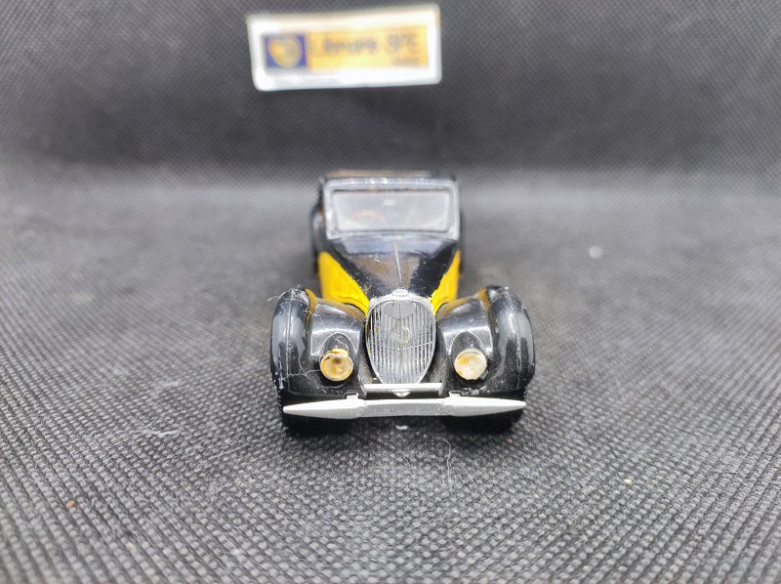 BUGATTI 57 S ATALANTE 1939 NOIRE ET JAUNE - SOLIDO - N° 88 - 1/43 | Bugatti 57 S Atalante de 1939 Noire et Jaune - 88 |