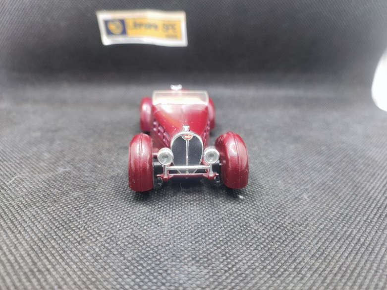 BUGATTI 57 S ROADSTER HP 165 1936 - BRUMM - N° R 169 - 1/43 | Bugatti 57 S Roadster HP 165 de 1936 - R 169 |