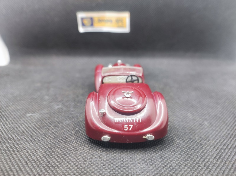 BUGATTI 57 S ROADSTER HP 165 1936 - BRUMM - N° R 169 - 1/43 | Bugatti 57 S Roadster HP 165 de 1936 - R 169 |