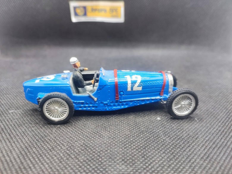 BUGATTI TYPE 59 N° 12 1934 - BRUMM - N° R 16 - 1/43 | Bugatti Type 59 n° 12 de 1934 - R16 |