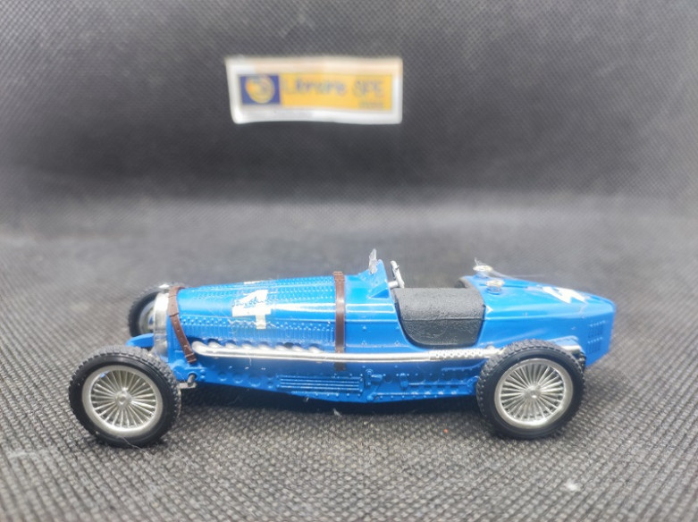BUGATTI TYPE 59 HP 230 N° 4 1933 - BRUMM - N° R 41 - 1/43 | Bugatti Type 59 HP 230 n° 4 de 1933 - R 41 |