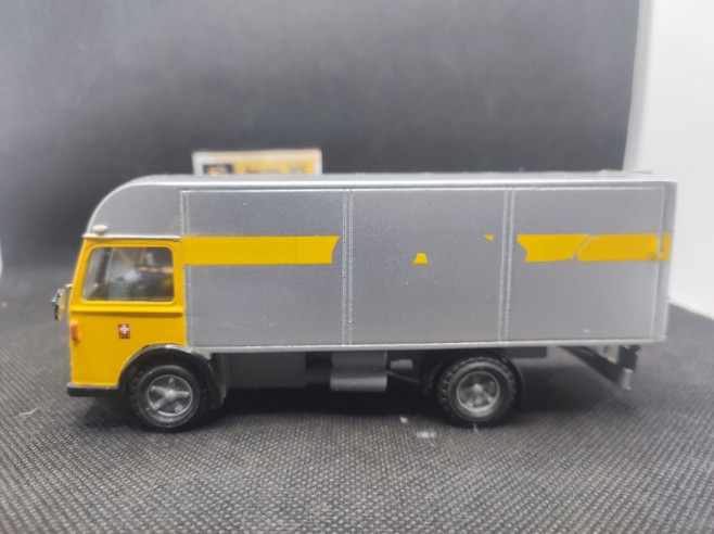MOWAG PORTEUR POSTE - TEK HOBY - N° TH5905 - 1/50 | Mowag Porteur Poste- TH5905 |