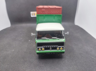 CAMION BERNARD 19 DA "TRANSPORTS MAYER" 1961 - IXO - N° 24 - 1/43 | Camion Bernard 19 DA " Mayer" de 1961 - 24 | 2
