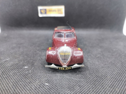PEUGEOT 402 B 1938 - TECKNOBY - 1/43 | Peugeot 402 B de 1938 | 2