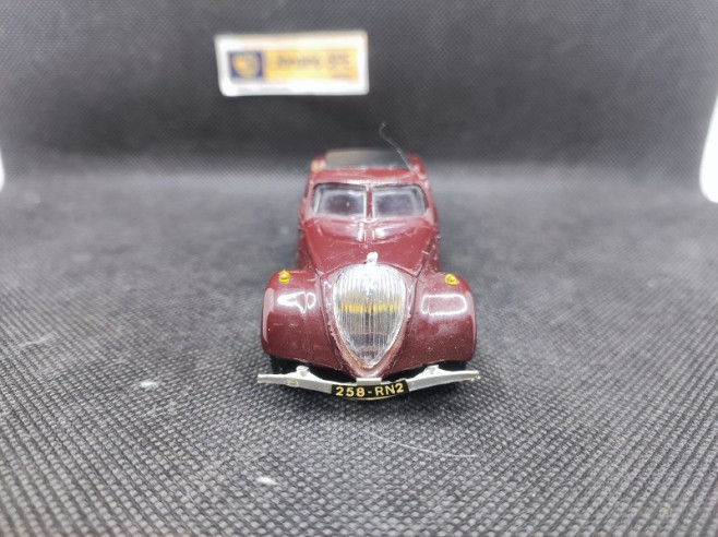 PEUGEOT 402 B 1938 - TECKNOBY - 1/43 | Peugeot 402 B de 1938 |