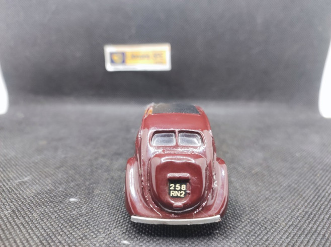 PEUGEOT 402 B 1938 - TECKNOBY - 1/43 | Peugeot 402 B de 1938 |
