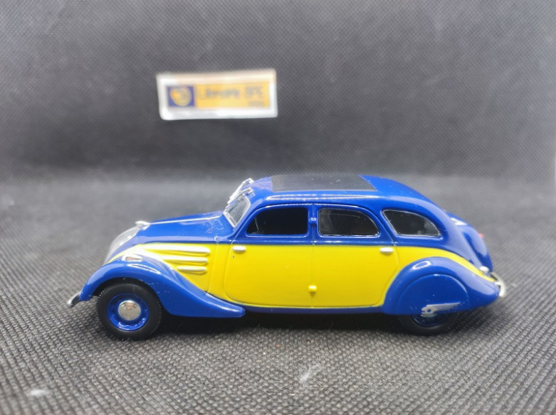PEUGEOT 402 TAXI 1939 - NOREV - 1/43 | Peugeot 402 Taxi de 1939 |