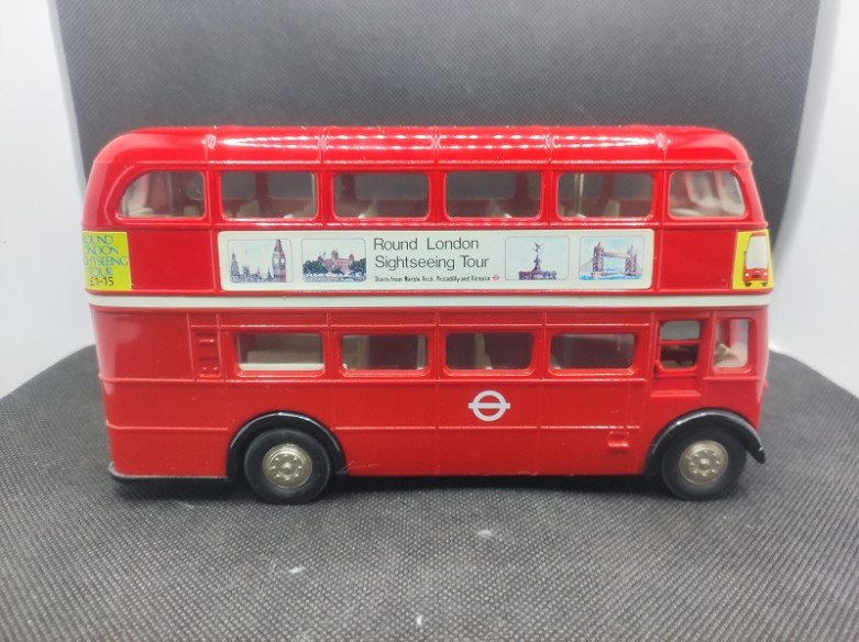 AEC LONDON BUS - TOMICA DANDY - N° F19 - 1/43 | AEC London Bus - F19 |