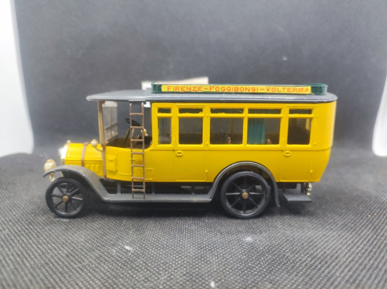 FIAT 18 BL OMNIBUS 1915 - RIO - N° 20 - 1/43 | Fiat 18 BL Omnibus de 1915 - 20 |