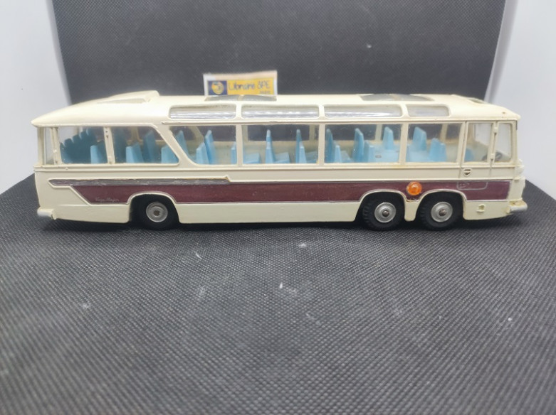 VEGA MAJOR LUXURY COACH - DINKY TOYS GB - N° 952 - 1/43 | Vega Major Luxury Coach - 952 |