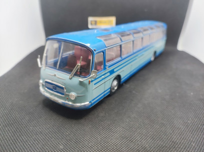 AUTOBUS SETRA S14 1966 "LA PAMPLONESA" - IXO - N° 31 - 1/43 | Autobus Setra S14 "La Pamplonesa" de 1966 - 31 |
