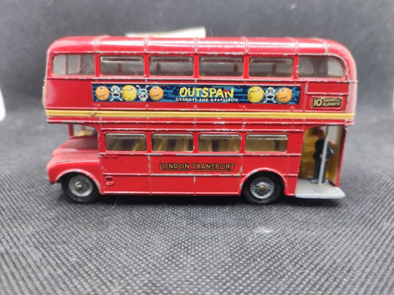 AEC ROUTEMASTER BUS "OUTSPAN" - CORGI TOYS - N° 468 - 1/43 | AEC Routemaster Bus "OUTSPAN" - 468 |