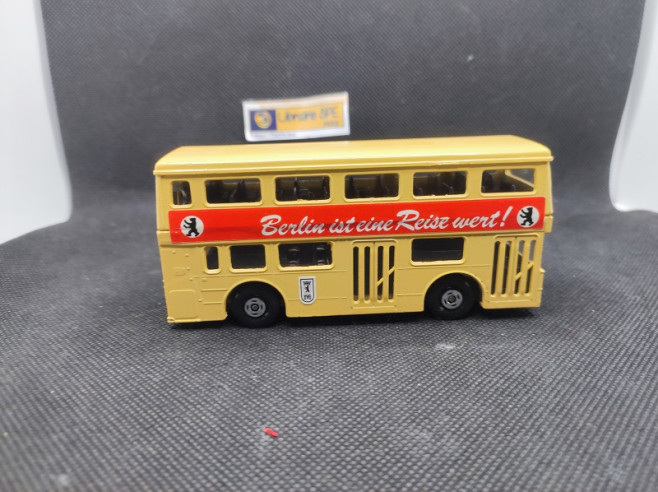 BUS SUPER KINGS - MATCHBOX - N° K 15 - 1/43 | Bus Super Kings - K 15 |