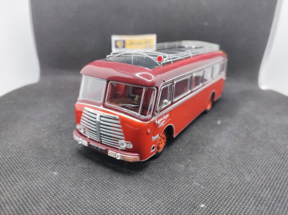 BUS PANHARD K173 1949 - NOREV - N° 521200 - 1/43 | Bus Panhard K173 de 1949 - 521200 |