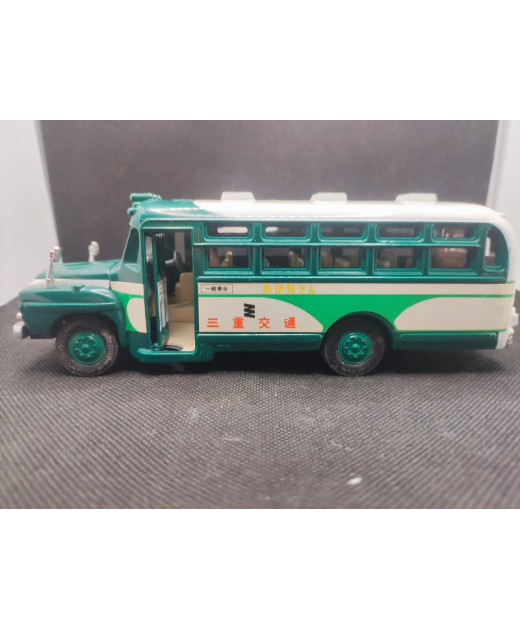 BUS ISUZU BONNET - TOMICA DANDY - N° 035 - 1/43 | Bus Isuzu Bonnet - 035 |