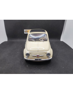 FIAT 500 1960 - SOLIDO - N° 8042 - 1/16 | Fiat 500 de 1960 - 8042 | 2