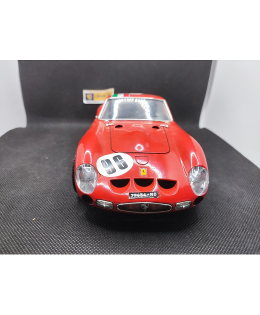 FERRARI 250 GTO N° 96 1962 - BURAGO - N° 3011 - 1/18 | Ferrari 250 GTO N° 96 de 1962 - 3011 |
