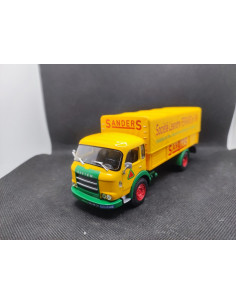 CAMION SAVIEM SG5 "SANDERS" 1979 - IXO - N° 106 - 1/43 | Camion Saviem SG5 "Sanders" de 1979 - 106 |