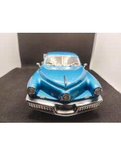 TUCKER TORPEDO 1948 - KYOSHO - N° 8201B - 1/18 | Tucker Torpédo de 1948 - 8201B | 2