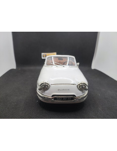 PANHARD PL 17 CABRIOLET 1961 - SOLIDO - N° 8174 - 1/18 | Panhard PL 17 Cabriolet de 1961 - 8174 | 2