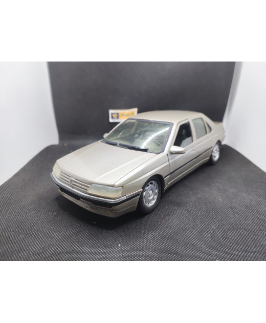 PEUGEOT 605 1998 - SOLIDO - N° 8502 - 1/18 | Peugeot 605 de 1998 - 8502 |