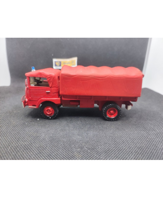 CAMION SIMCA CARGO 4X4 POMPIERS - PARADE - N° 22 - 1/50 | Camion Simca Cargo 4x4 Pompiers - 22 |